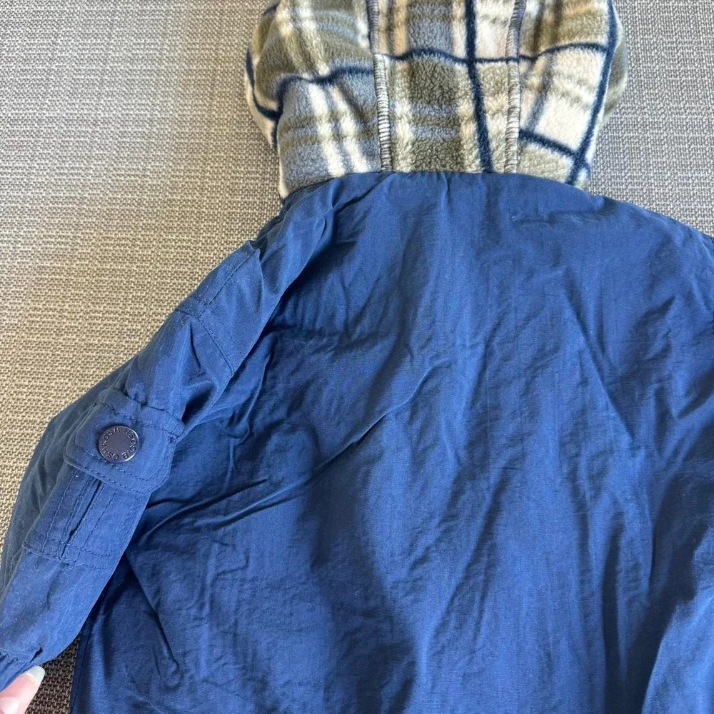 OshKosh B'gosh navy blue kids jacket with hood.